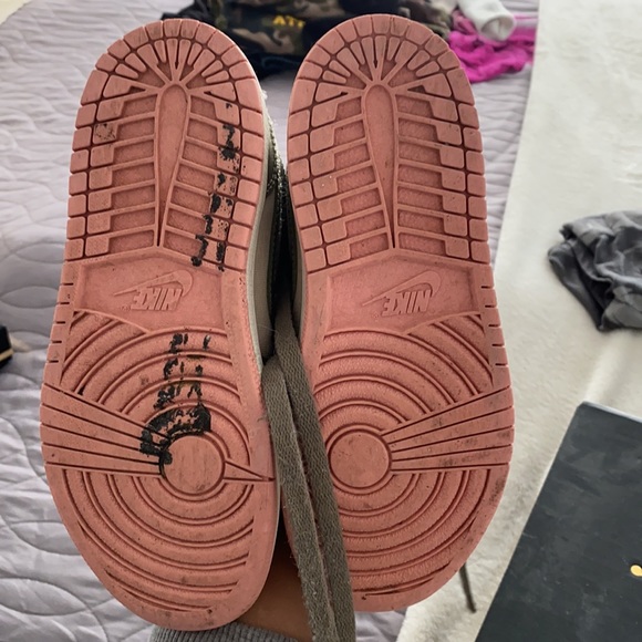 Air Jordan size 1Y - Picture 3 of 3